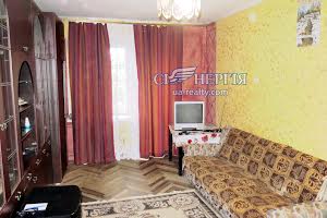 квартира по адресу Салютная ул., 13