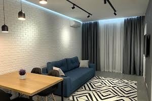 квартира за адресою Зарічна вул., 16