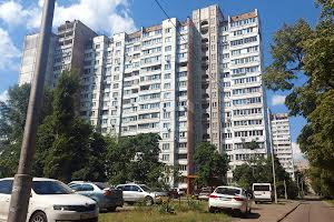 квартира за адресою Рональда Рейгана вул., 9-Г