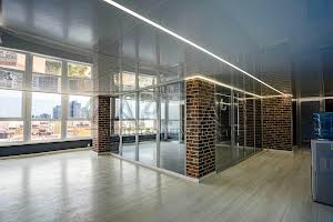 коммерческая по адресу Миколы Бажана просп., 1Б