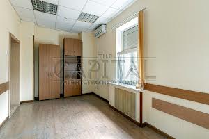 комерційна за адресою Саксаганського вул., 67
