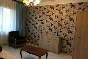 квартира за адресою Академіка Глушкова просп., 16