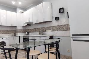 квартира за адресою Дарницький бульв., 8-Б