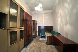 квартира за адресою Театральна вул., 23