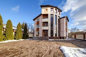 комерційна за адресою Польова вул., 33