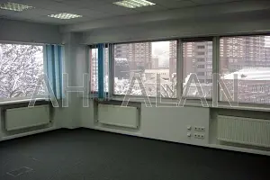 комерційна за адресою Глибочицька вул., 17-Д