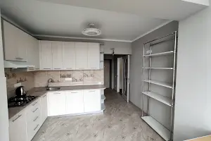 квартира по адресу Петровская, 1