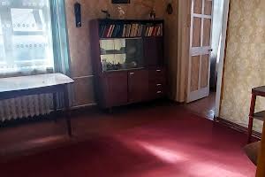 квартира за адресою Першотравнева, 2