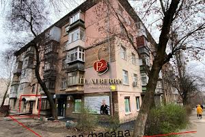 коммерческая по адресу Богдана Гаврилишина ул. (Ванди Василевської), 14