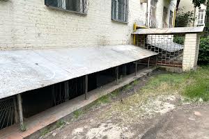 комерційна за адресою Повітряних Сил просп. (Повітрофлотський), 16