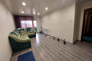 квартира за адресою Зарічний 4-й , 8