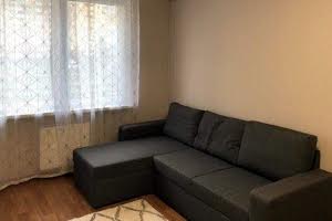 квартира за адресою Софії Русової вул., 7