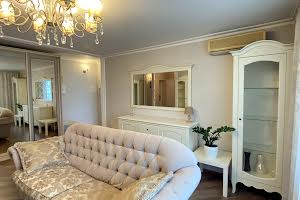квартира за адресою Малиновского, 25