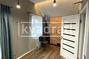 будинок за адресою с. Крюківщина, Центральна