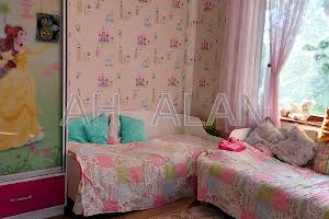 дом по адресу 136-тя Садова вул.