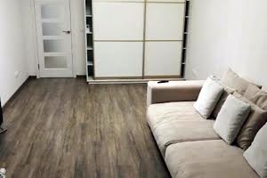 квартира за адресою Драгоманова вул., 2-Б