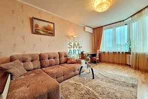 квартира по адресу Олены Пчилки ул., 2