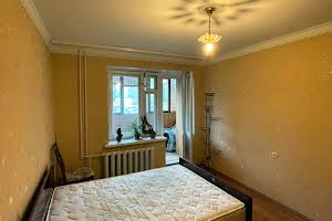 квартира за адресою Стадіонна вул., 6