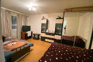 квартира за адресою Космонавтів вул., 40