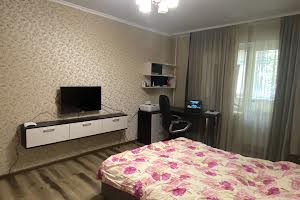 квартира за адресою Ревуцького вул., 18 