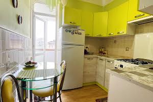 квартира по адресу Зерова ул., 11