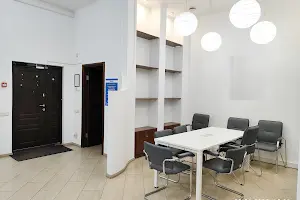 комерційна за адресою Юрія Шумського вул., 1-А