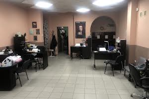 коммерческая по адресу Легоцького, 2