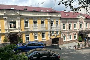 коммерческая по адресу Игоревская ул., 1/8