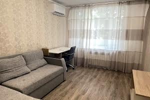 квартира за адресою Космонавтів вул., 4
