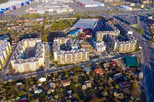 комерційна за адресою 32-га Садова вул., 1
