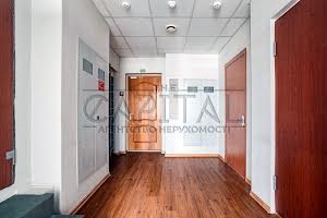 комерційна за адресою Тараса Шевченка бульв., 33