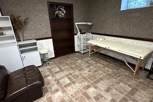 комерційна за адресою Виговського вул. (Суворова), 9а
