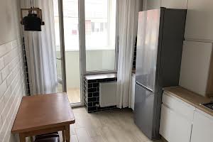 квартира за адресою Тарасівська вул., 21