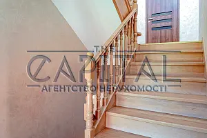 комерційна за адресою вул. Березнева, 20