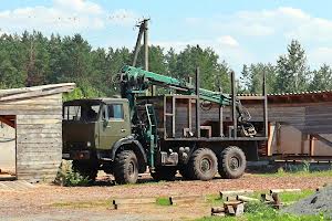 комерційна за адресою Кібенка, 11а