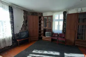 квартира за адресою Гнатевича, 2
