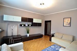 квартира по адресу Братская ул., 4