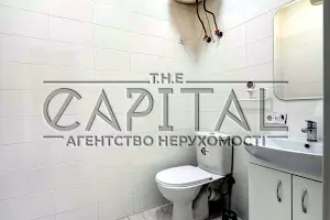 комерційна за адресою Липська вул., 9