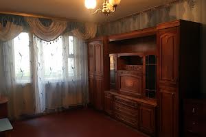 квартира за адресою Каштанова вул., 13