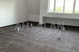 коммерческая по адресу Миколи Грінченка ул., 1