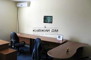 коммерческая по адресу Малоземельна, 5