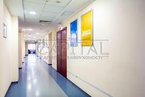 комерційна за адресою Дегтярівська вул., 53