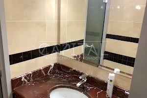 комерційна за адресою Федора Ернста вул., 3Б