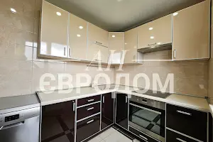 квартира за адресою Ахсарова вул., 17