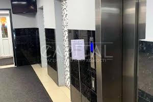 коммерческая по адресу Ушинского ул., 40