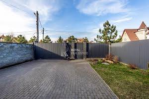 дом по адресу Івана Білика ул. (Яблунева)