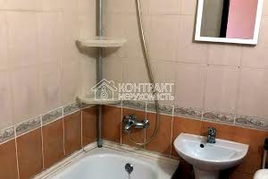 квартира за адресою Нескорених вул., 38