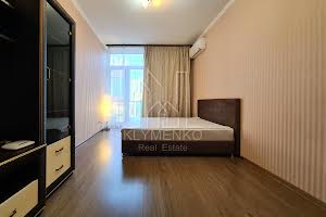 квартира за адресою Регенераторна вул., 4