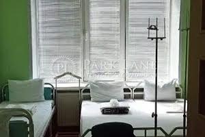 комерційна за адресою Почайнинська вул., 70