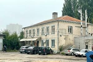 комерційна за адресою Спаська вул., 31-Б